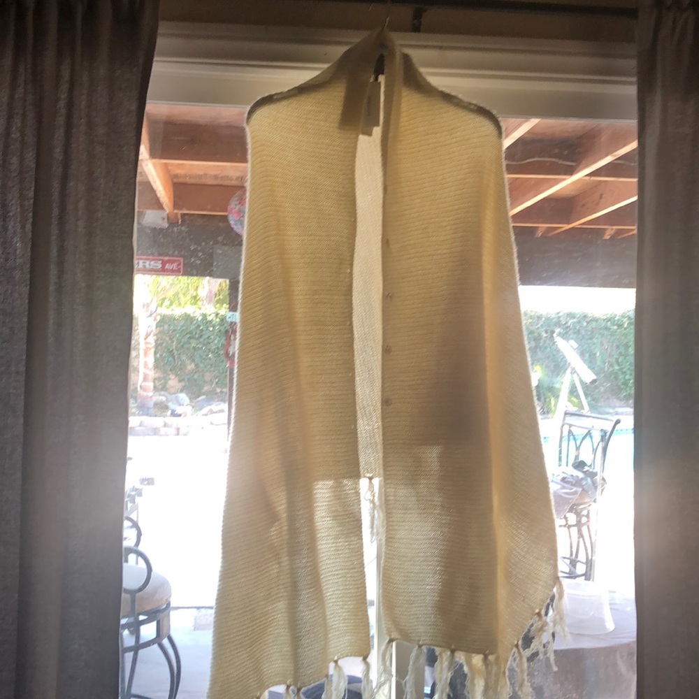 Lularoe shawl